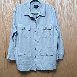 Pendleton Light Khaki Silk/cotton Shacket/ Utility Jacket
Women’s size 1X.